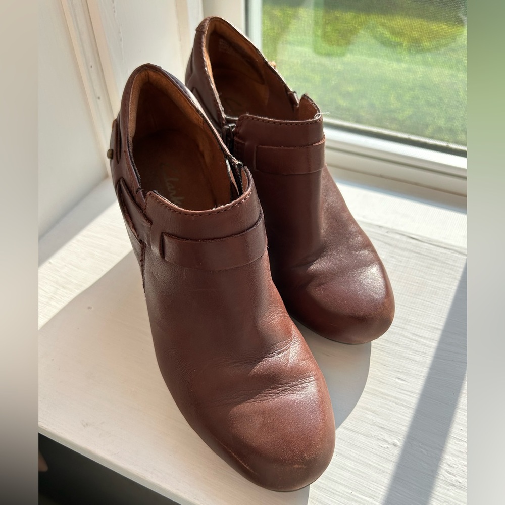 Clarks booties